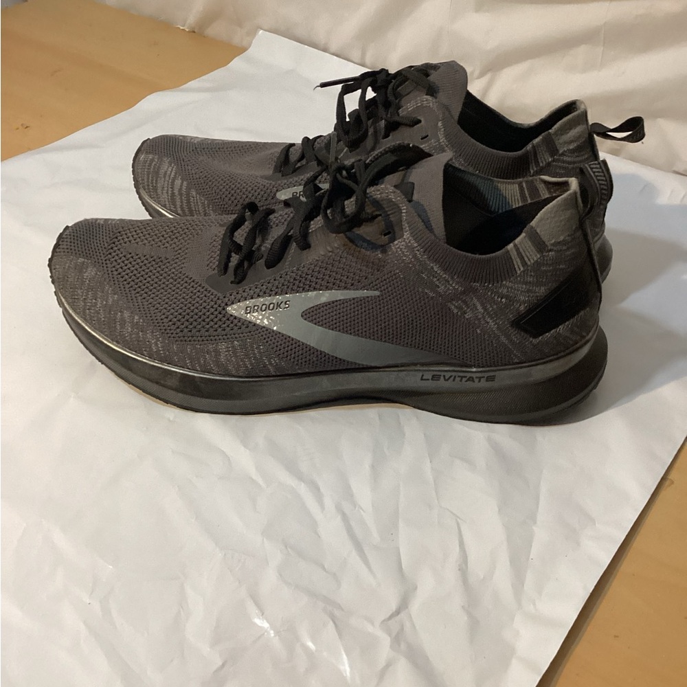 Brooks Levitate 4 Men's Running Shoes Blackened Pearl/Grey/Black US 10